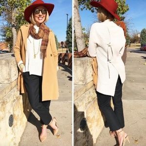 CAbi D Ring Ribbed Knit Sweater Oyster Cream Sz S